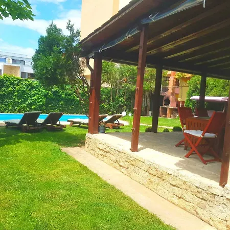 Eclipse Mamaia Nord Πανσιόν