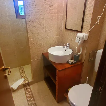 Eclipse Mamaia Nord Penzion *