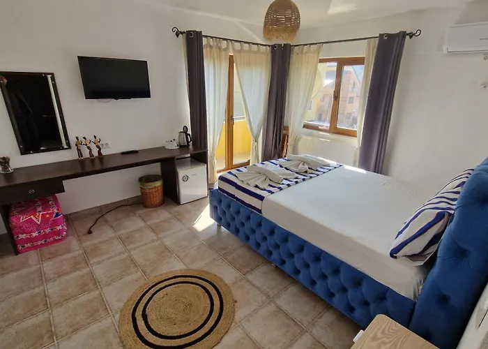 Eclipse Mamaia Nord בית הארחה